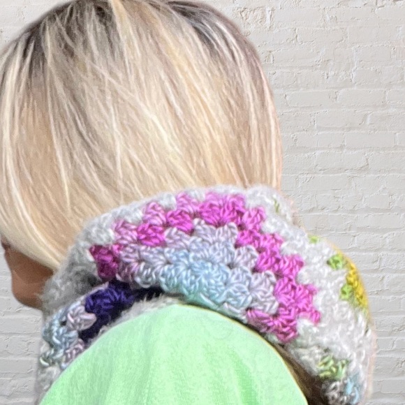 Granny Square Crochet Balaclava | Hooded Cowl | Patchwork - Picture 4 of 9